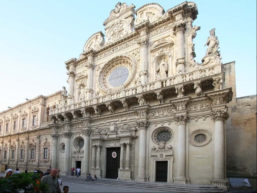 Baroque façade of the Basilica di Santa Croce in Lecce, a common starting point for tours