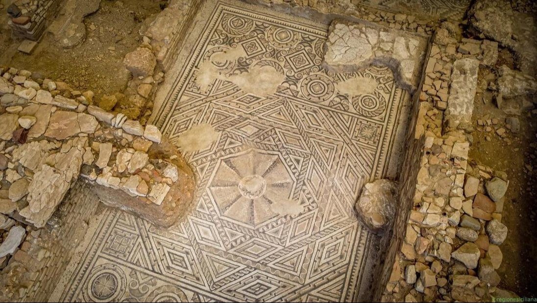 Venosa, hometown of the Roman poet Horace, in Basilicata
