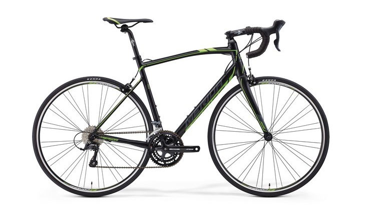 Road bike for rent on this tour